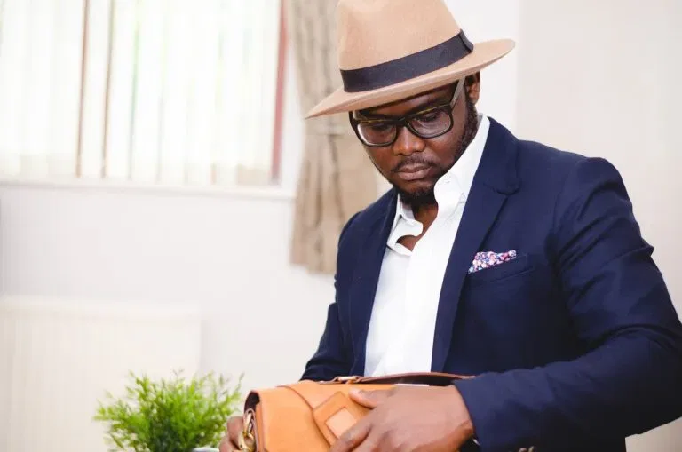 Q. What Is The Distance Between Lax And Gru Airports?