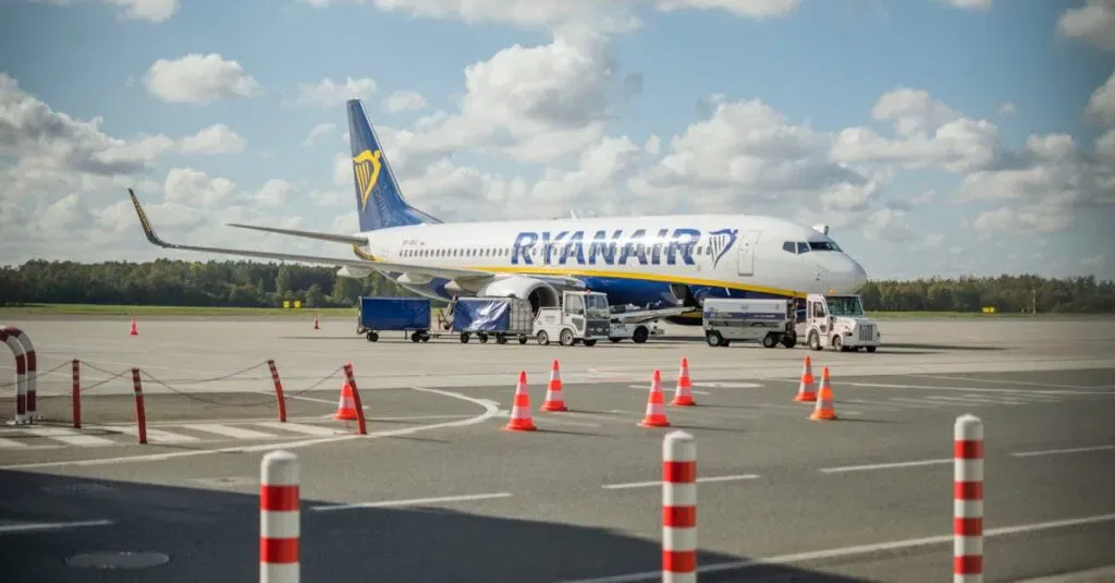 Airport Shuttle To Lga