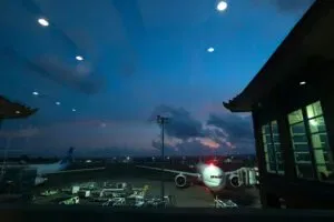 Are There Any Age Restrictions For Children Using Los Angeles International Airport (Lax) - Los Angeles