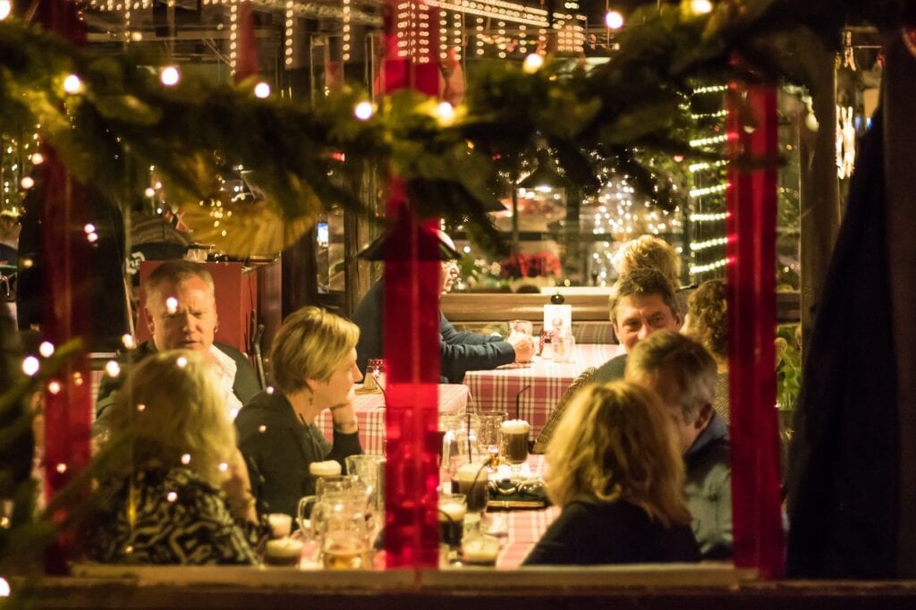 Black Car New York City: The Best Way To Travel Without Worry And In Luxury 4 April 16, 2026 Black Car New York City