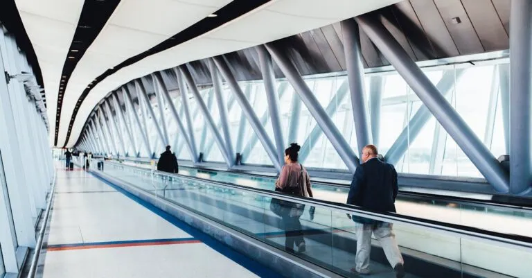 Q. What Types Of Vehicles Do You Offer For Rides To Laguardia Airport?