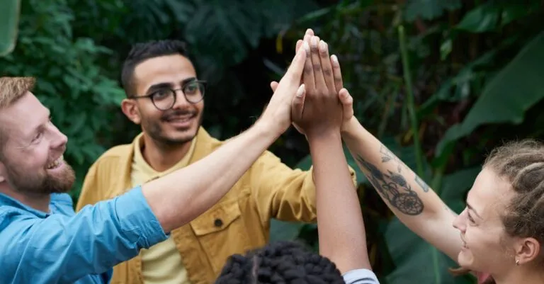 New York Blogs | Articles | News | Tips &Amp; Tricks | Video | Faq | Information | Infograph. 46 June 11, 2026 A Joyful Group Of Friends High-Fiving Outdoors, Symbolizing Teamwork And Camaraderie.