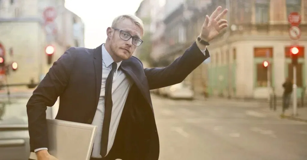 Comparison Infographic Of Top Lga Car Service Reviews 2025 Featuring Airport Transfers Lga 2025 And Best Car Service From Lga 2025 Options.