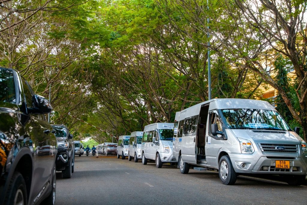 Reliable Limo Service From Laguardia Airport Professional Pickup 2026