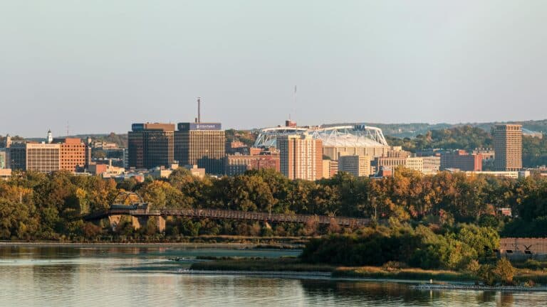 New York Blogs | Articles | News | Tips &Amp; Tricks | Video | Faq | Information | Infograph. 34 June 11, 2026 Panoramic View Of Syracuse, New York Skyline Above Onondaga Lake During Fall.