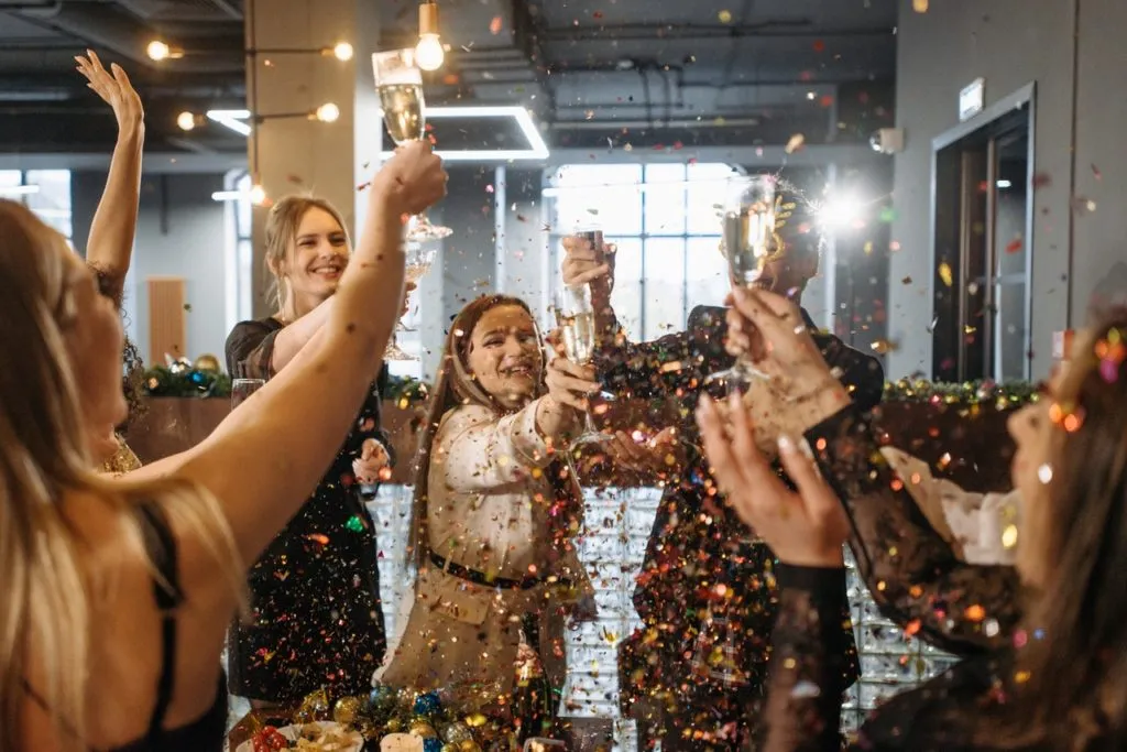 8 Amazing Options For A Private Limo Bus Party You Must Be Familiar With 2 limo bus party