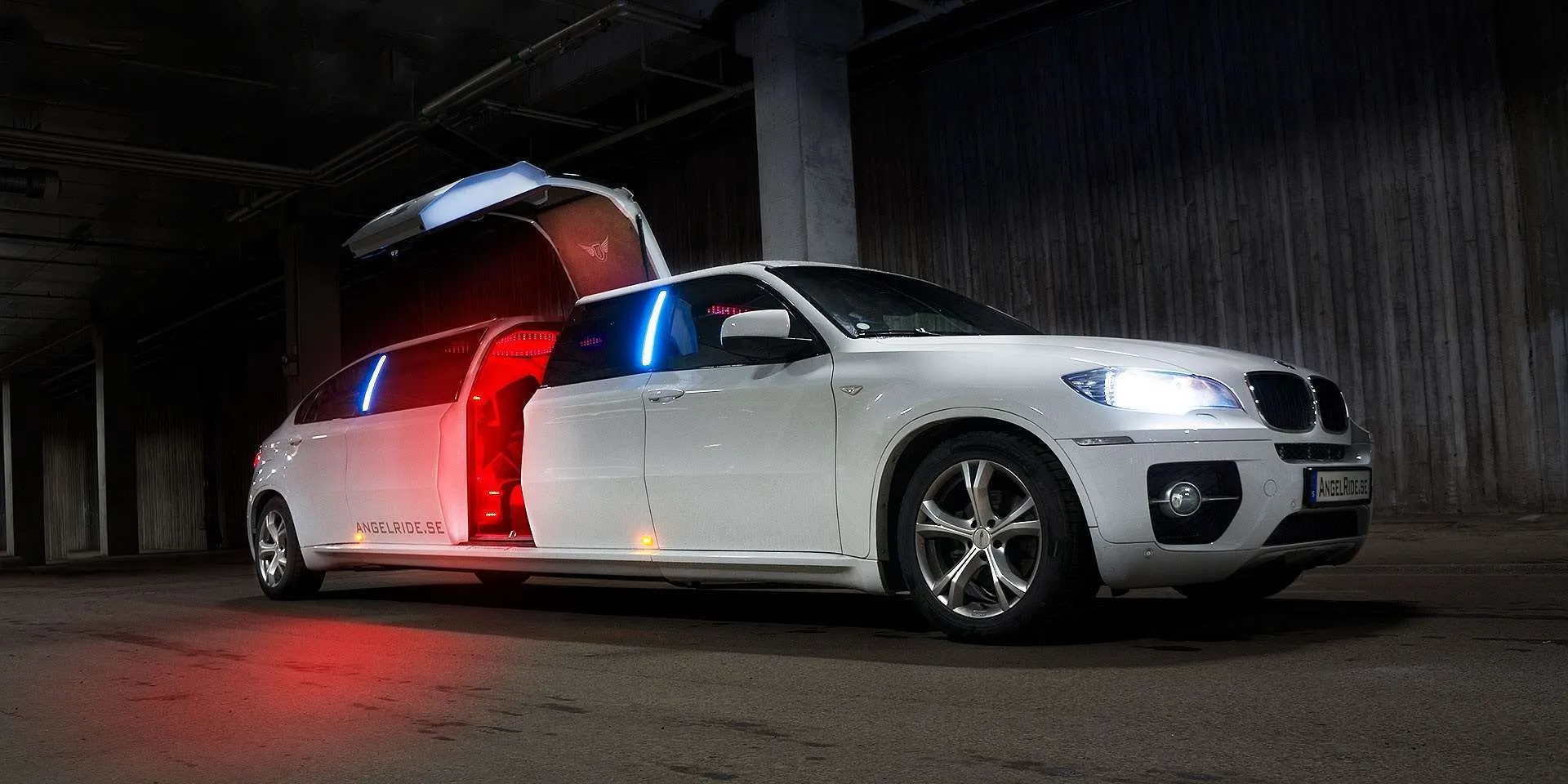 Best limo service JFK to Stratford