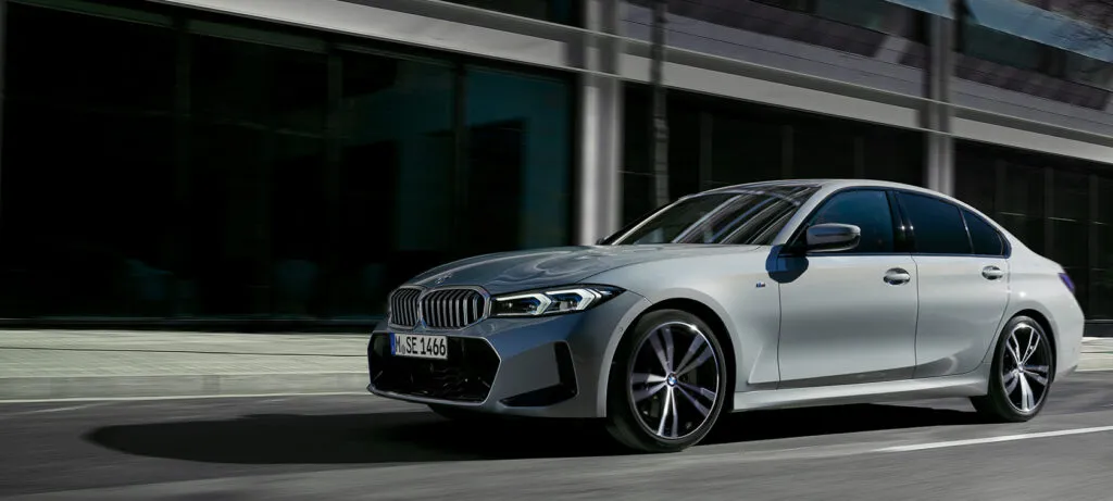 Navigating NYC: The Ultimate Best Car for NYC Full and Detailed Guide. 6 BMW 3-Series