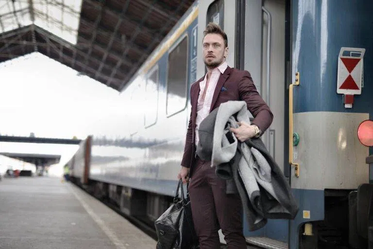 Q. How Can The Black Link Service Benefit My Business?