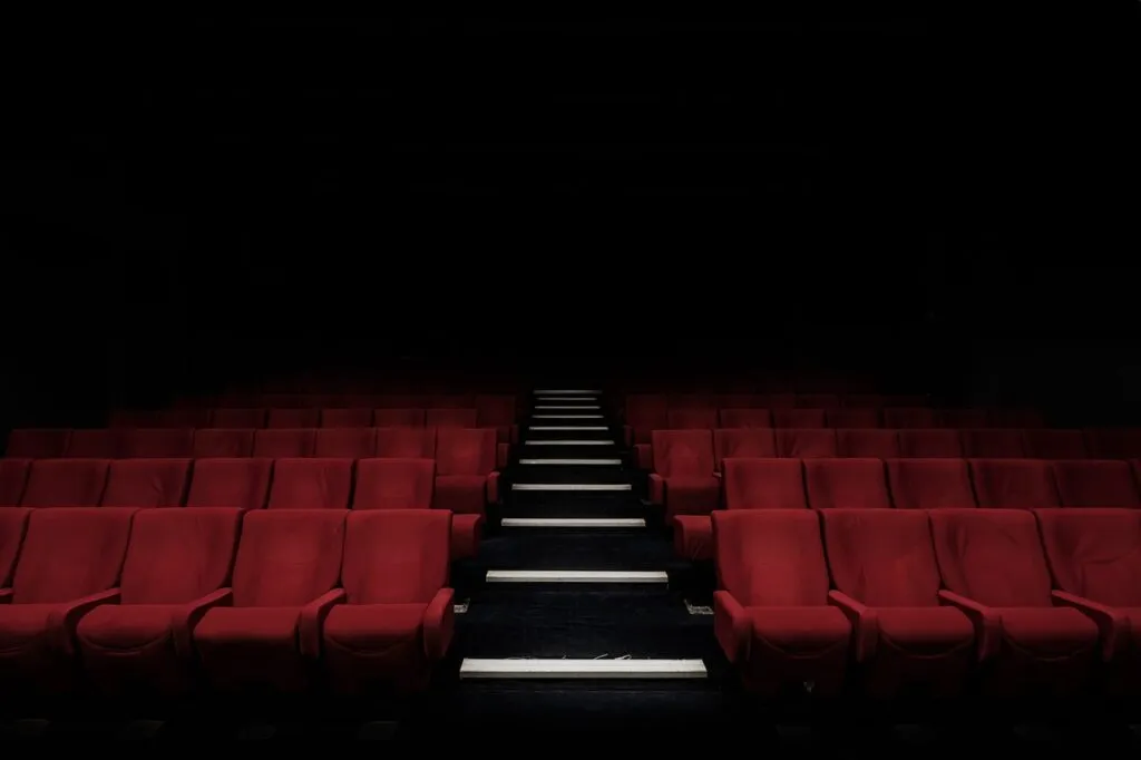 Amazing truths and peculiar facts about Broadway 3 Broadway