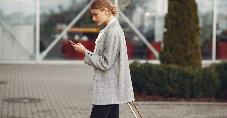 Q. Are There Any Amenities Available On The Buses Traveling From Nyc To Philly?