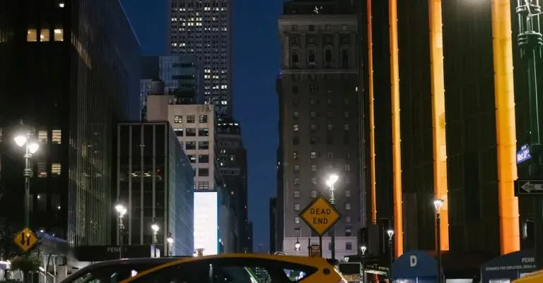 Q. What Are The Advantages Of Hiring An Airport Limo In Philadelphia?