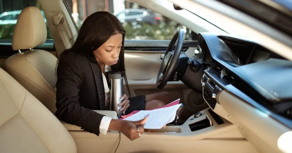 Airport Executive Cars: Enjoy A Stress-Free 4 airport executive cars