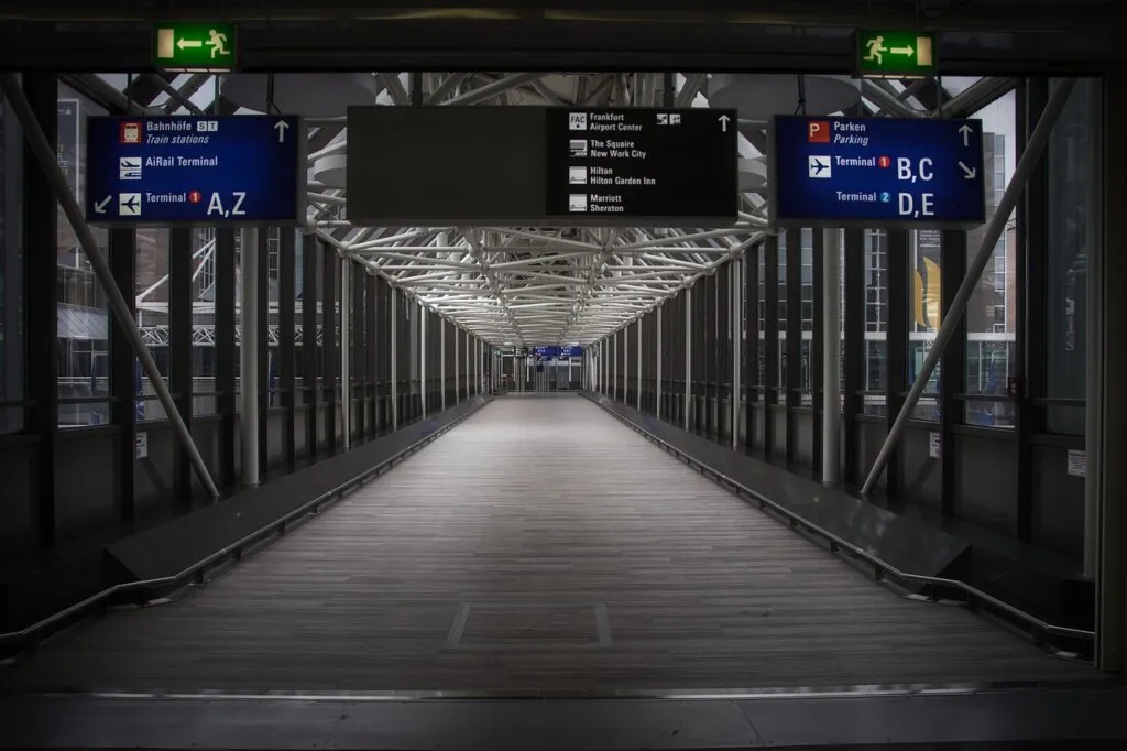The Right Airport Pick Up Service NYC: 3 airport pick up service NYC