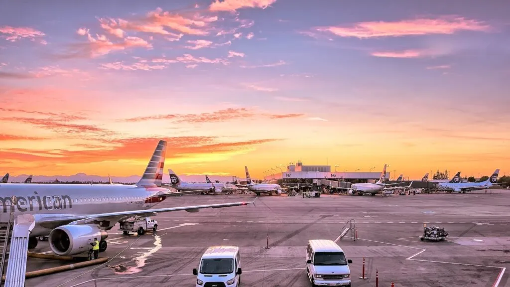 The Best Airport Private Car Service Near Me 2 The Best Airport Private car Service close to me