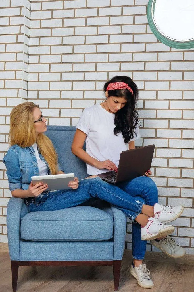 Laguardia Airport Lga - 6 Advantages For Hiring A Limo Daily Featured News Ethan Navarro March 7, 2026