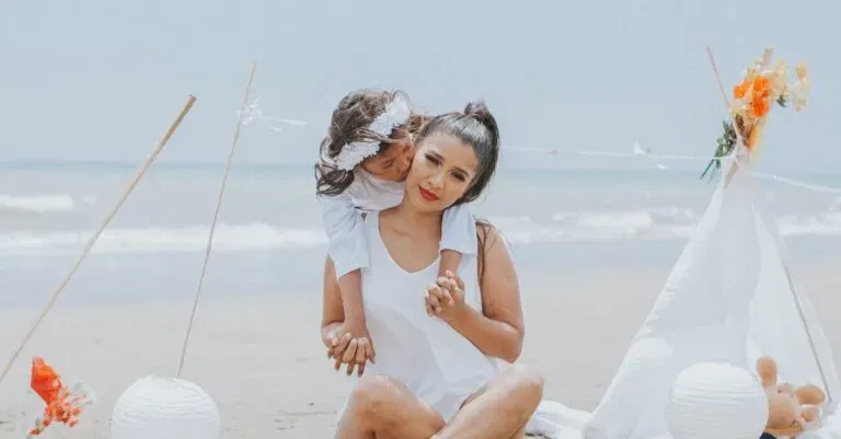 Q. How Can I Book A Limo With Skies The Limo?