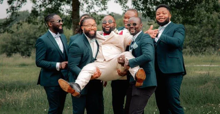 Are There Shuttle Services Available From Sacramento International Airport (Smf) - Sacramento