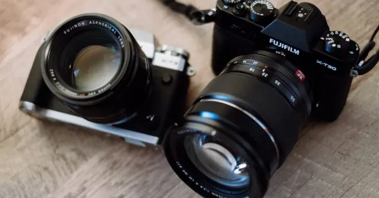 Q. How Long Does It Take To Fly From Lgb To Phl?