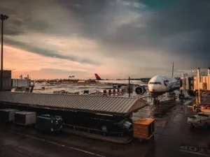 transportation from lga to nyc 1