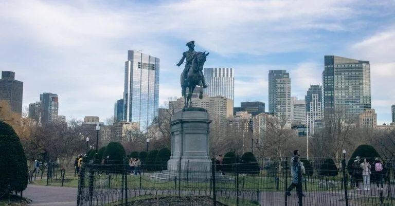 Q. How Much Does Public Transportation From Lga Airport Cost?