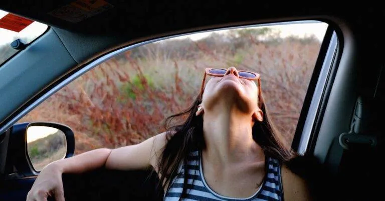 Q. How Can I Book A Van For Newark Airport Transportation?