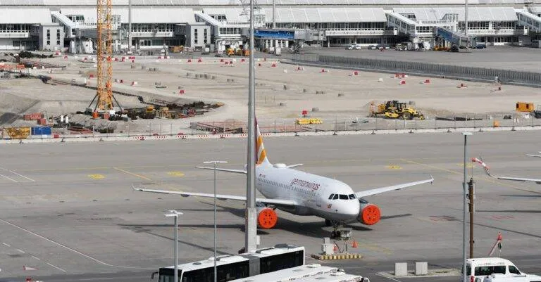 Airbus At Munich Airport Alongside Ongoing Construction Work, Showcasing Modern Aviation Infrastructure.