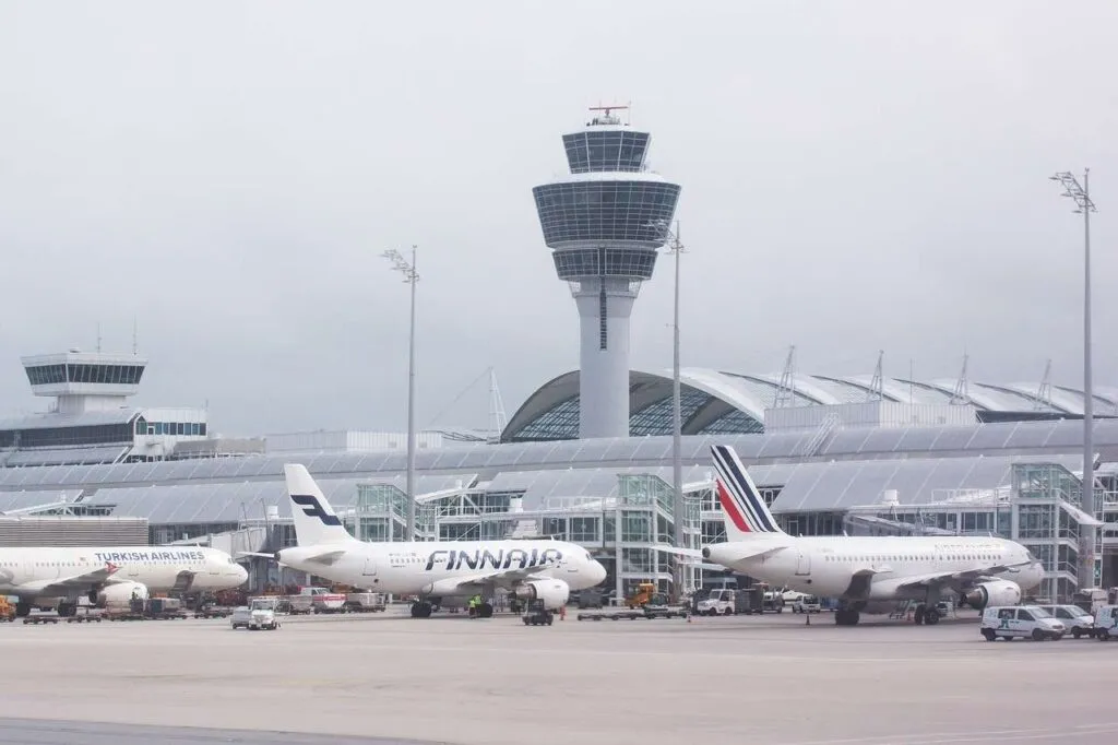 JetBlack limo at JFK, featured in Airport Transfer Articles & News tips.