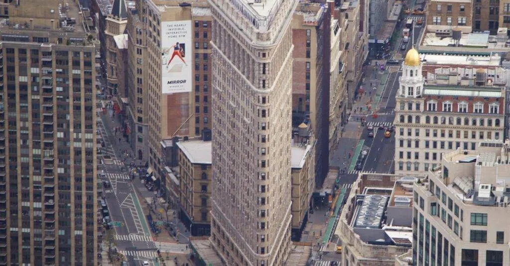 Bus To Laguardia Airport From Manhattan