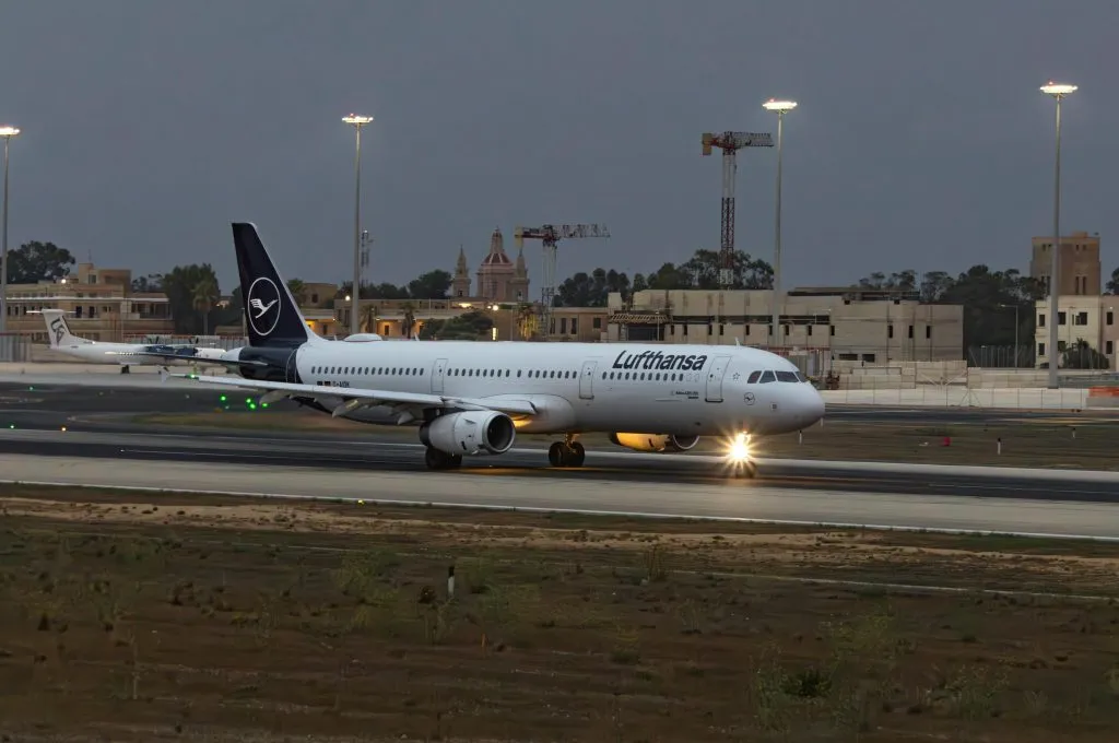 How Much Is A Limo Service From Lga To Nyc In 2026: Honest Costs, Surprises &Amp; Smart Choices 2 February 27, 2026 How Much Is A Limo Service From Lga To Nyc