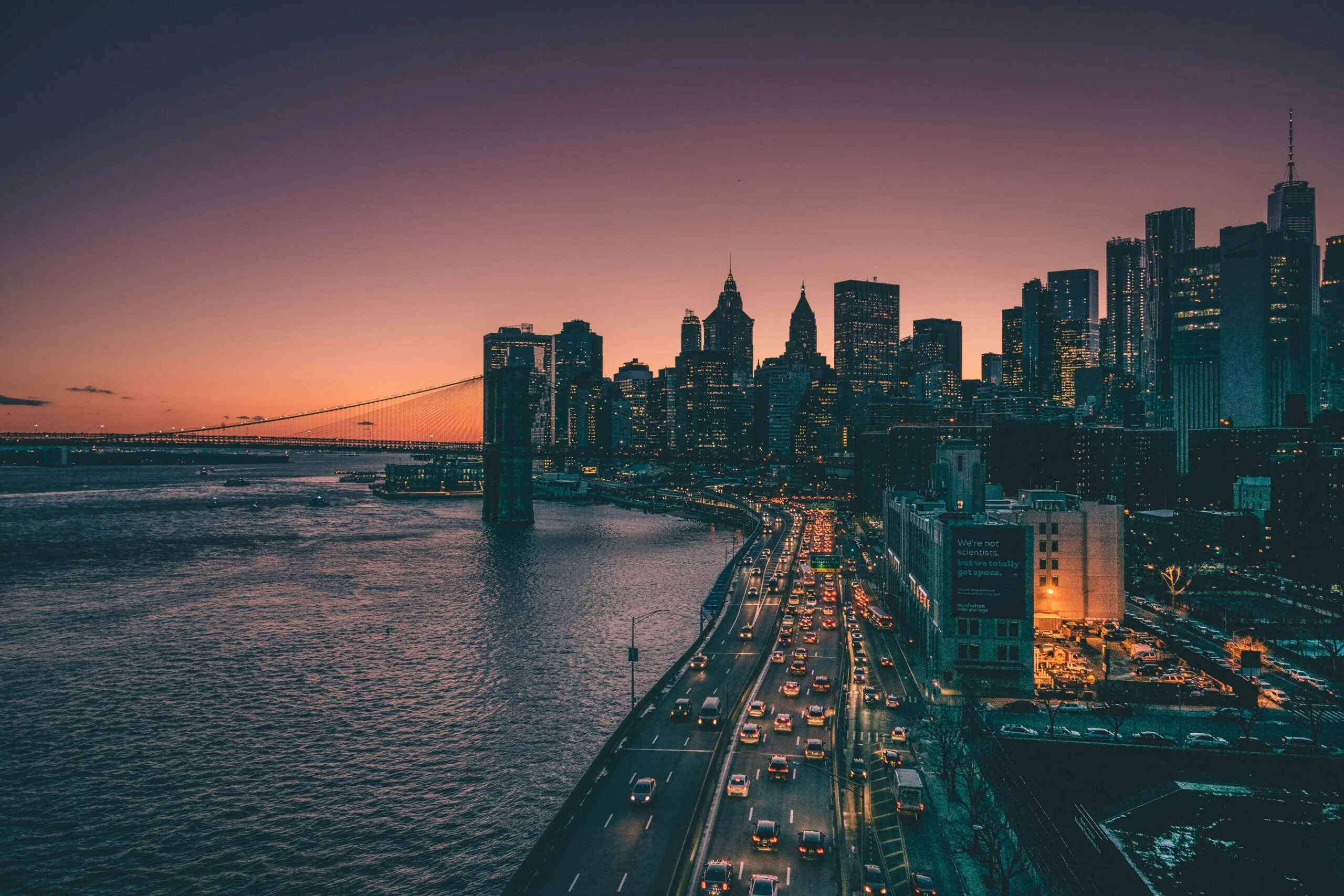 Blogs | Articles | News | Tips &Amp; Tricks | Video | Faq | Infomation 5 March 9, 2026 Beautiful View Of New York Skyline And Brooklyn Bridge At Dusk, Showcasing Urban Nightlife.