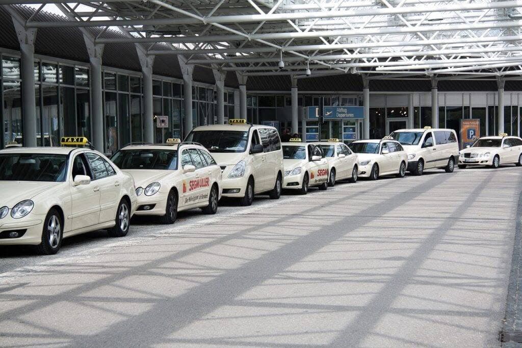 Best In New York, Ny Cars: Navigating The Luxury Ground Transportation Landscape 3 August 14, 2026 Best In New York Ny Cars