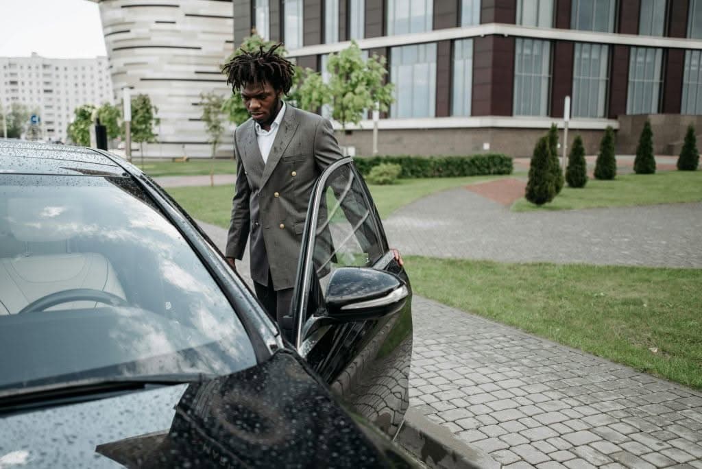 Prom Limo Nyc: 3 Honest Vehicle Comparisons For 2026 2 August 18, 2026 Car Service Companies