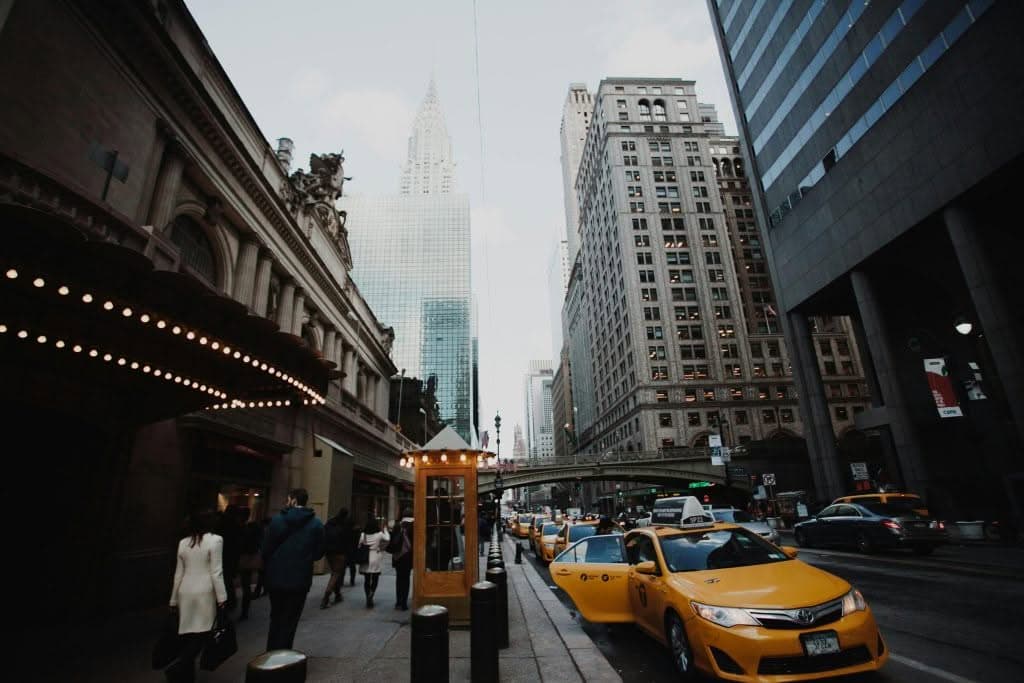 Reliable Taxi From Jfk To Manhattan Black Sedan At Jfk Arrivals Kerb Queens New York