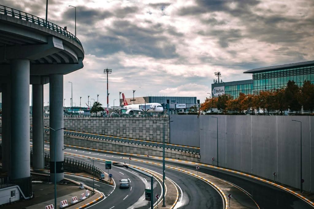  Affordable Car Service To Lga Airport With Professional Black Car Pickup In 2026