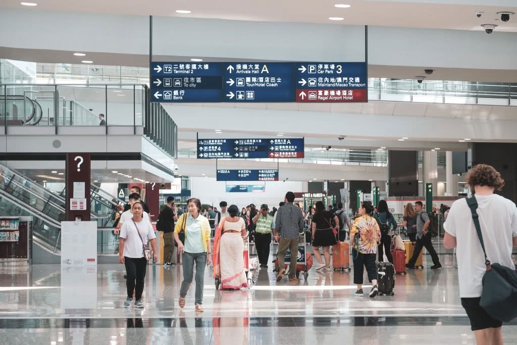 laguardia airport services for groups