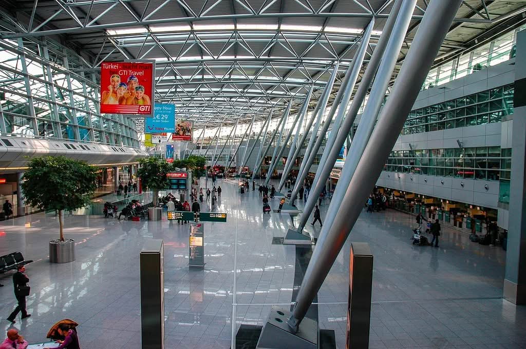 Laguardia Airport To Midtown Manhattan Transportation