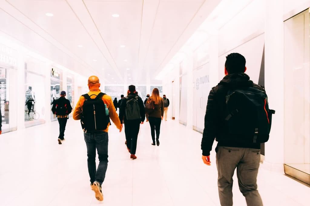 Lga Airport To Jersey City: 7 Honest Facts Corporate Bookers Need In 2026 2 August 21, 2026 Lga Airport To Jersey City Black Car Sedan At Airport Curb