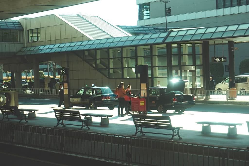 Laguardia Airport Subway Connection