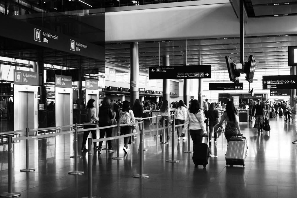 Laguardia Airport To Hotel Pennsylvania