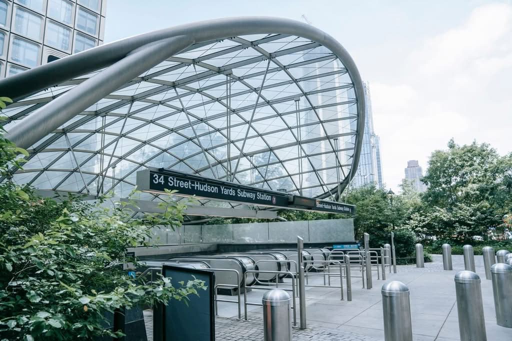 Laguardia Airport To Manhattan Shuttle