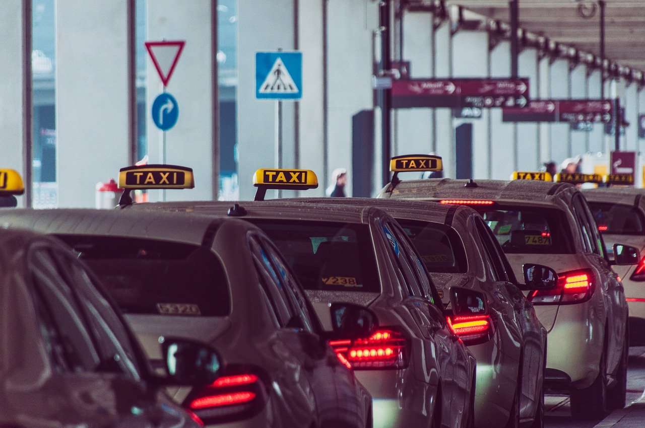 Cheapest Way To Get From Jfk To Newburgh, Ny?